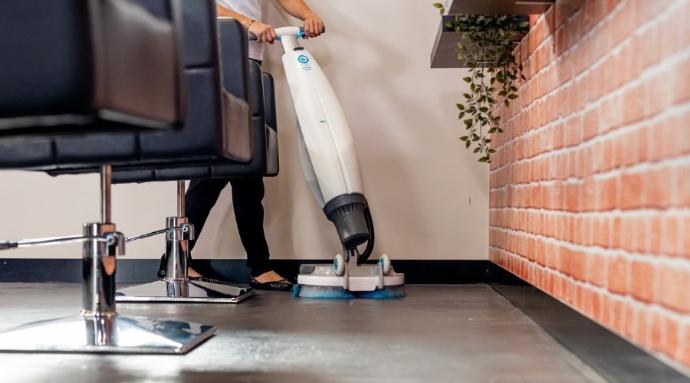 Automated Scrubber Application i-mop Lite Scrubber in Hair Salon