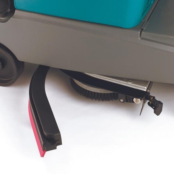 Tennant T7 Disc Brush and Guard Tennant T7 Disc Brush and Guard