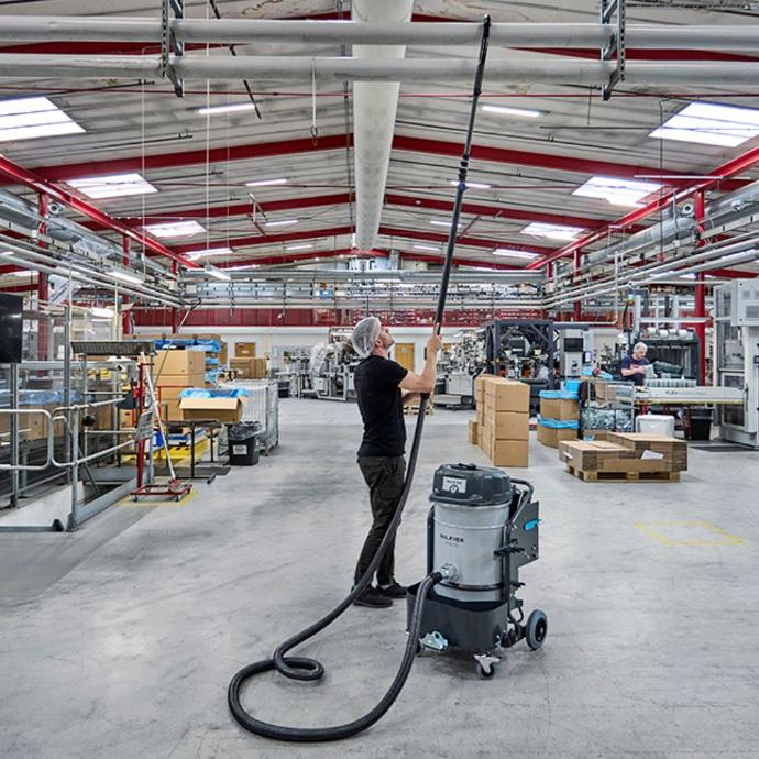 Nilfisk VHB120 Industrial Vacuum Cleaner High-Reach Accessories Nilfisk VHB120 Industrial Vacuum Cleaner High-Reach Accessories