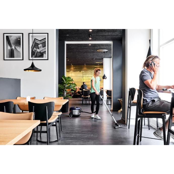 i-mop XL Pro Scrubber Dryer