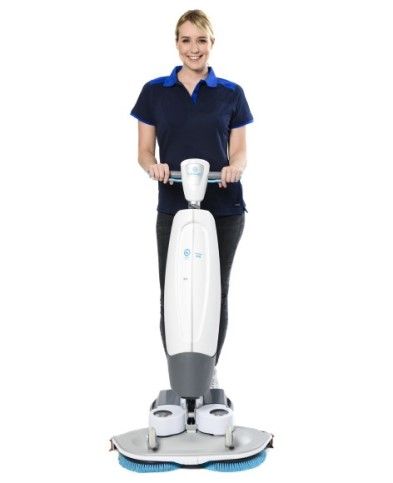 i-mop XXL with operator i-mop XXL with operator