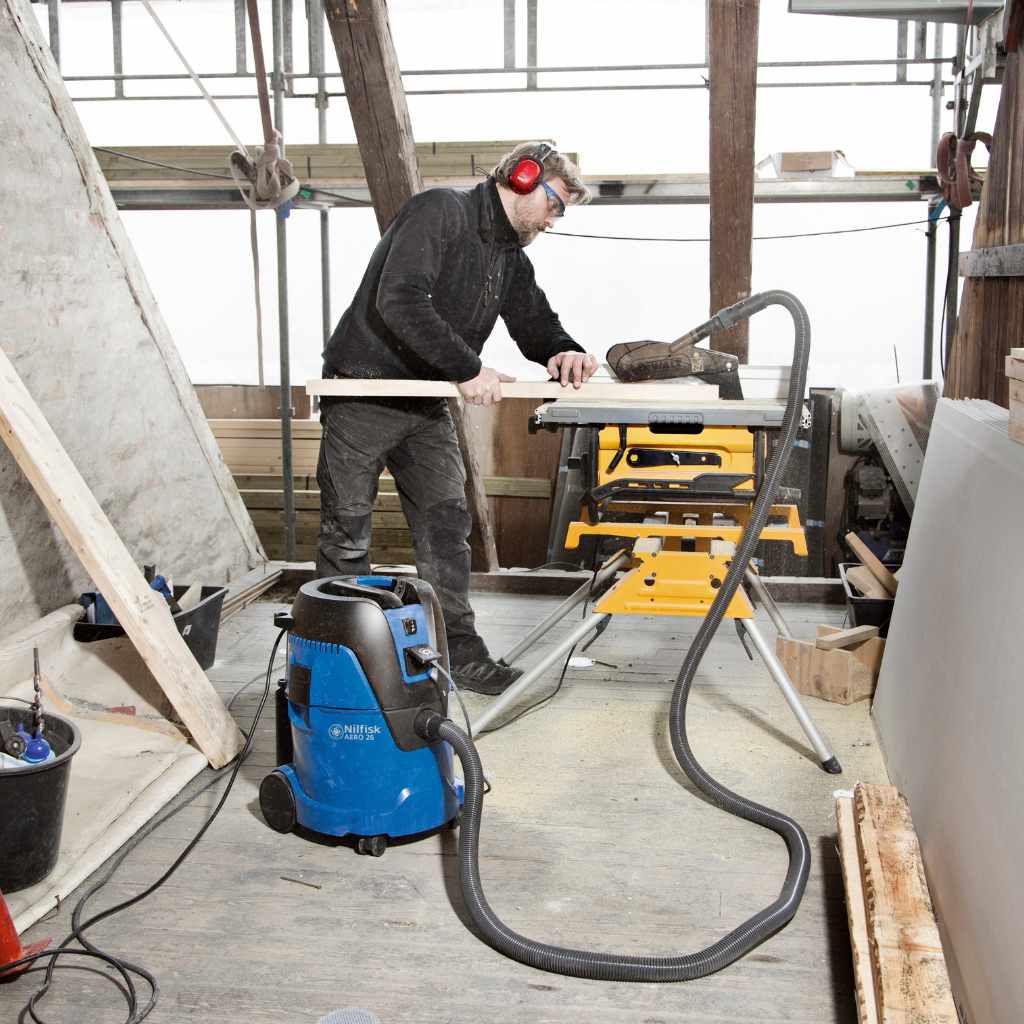 Aero 26 Safety Vacuum &amp; Extractor Cleaning Workshop